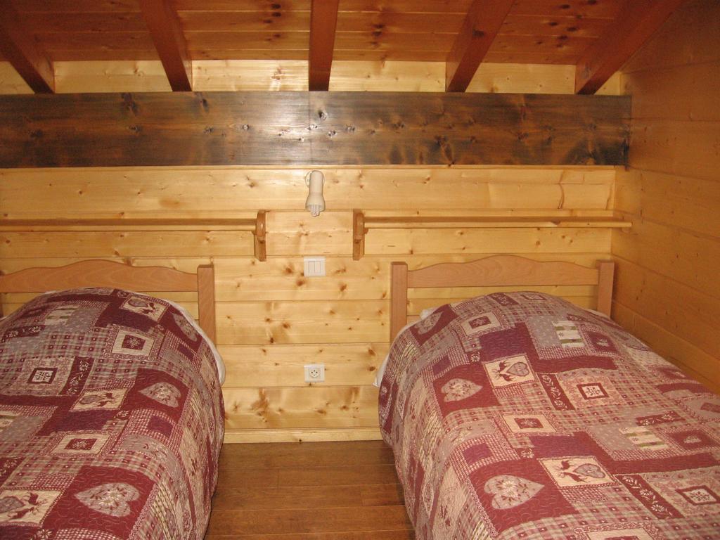 Chalet Jonquille Les Gets Room photo