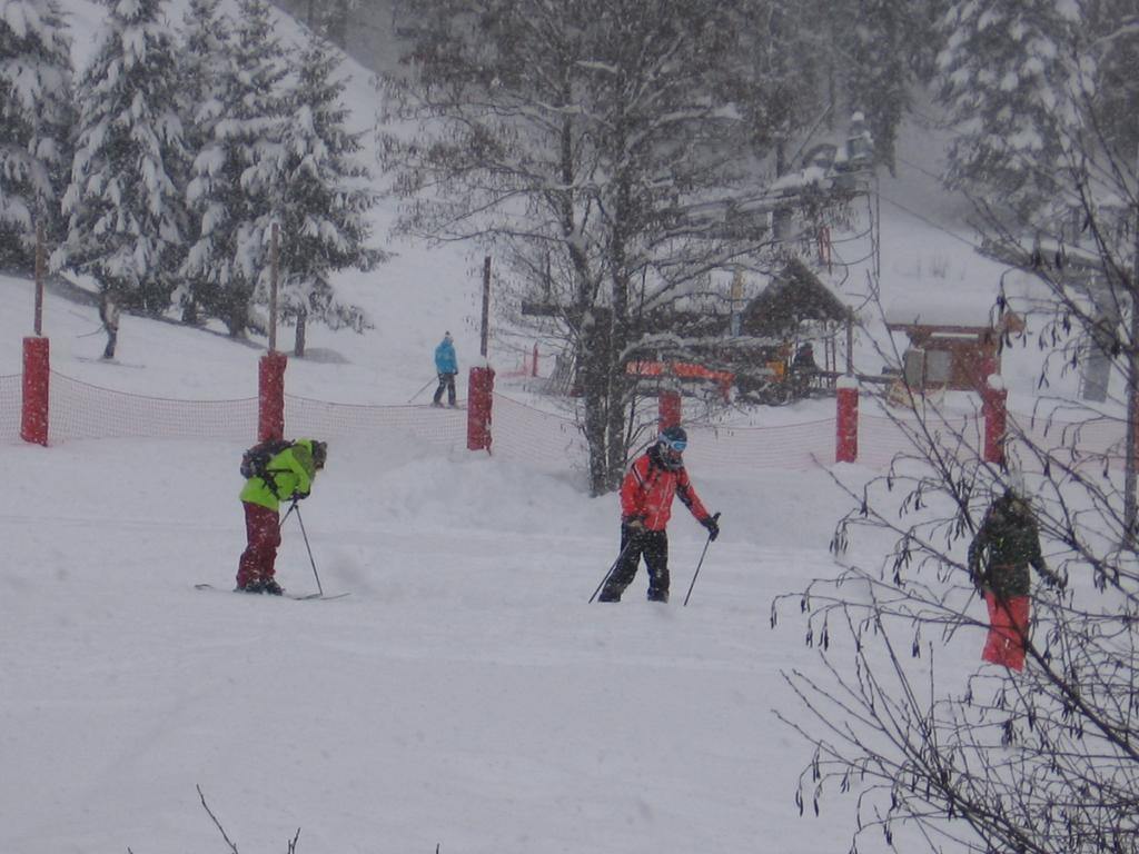 Chalet Jonquille Les Gets Room photo